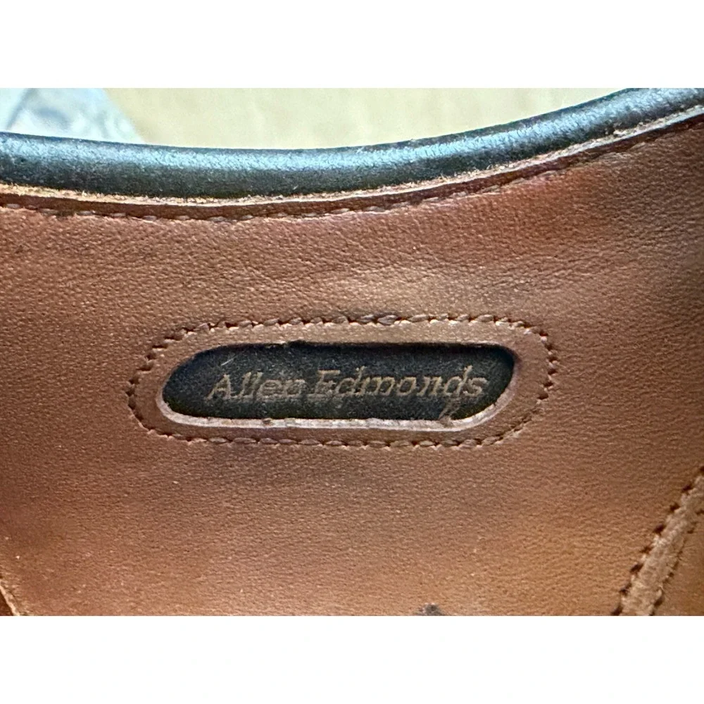 Allen Edmonds Strand Oxford Mens 10.5 D Burgundy Brogue Cap Toe USA